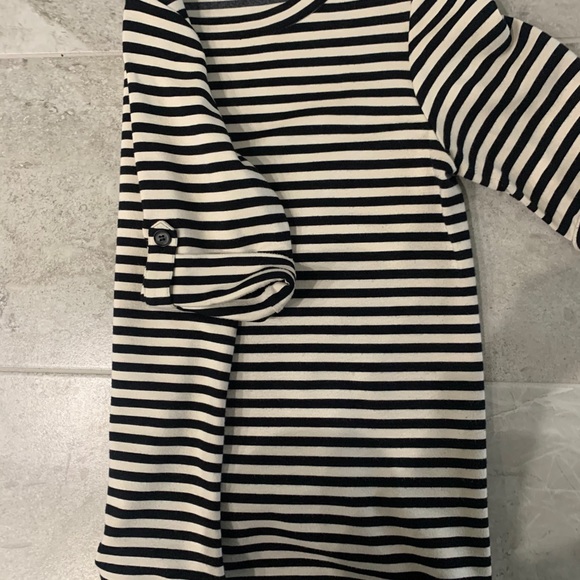Theory - Striped Top - EUC - Picture 10 of 13